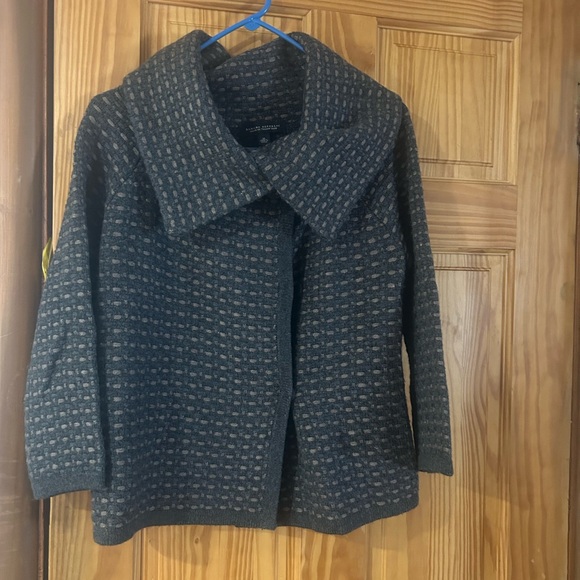 Banana Republic Tops - Chic Textured Jacket in Black and Gray